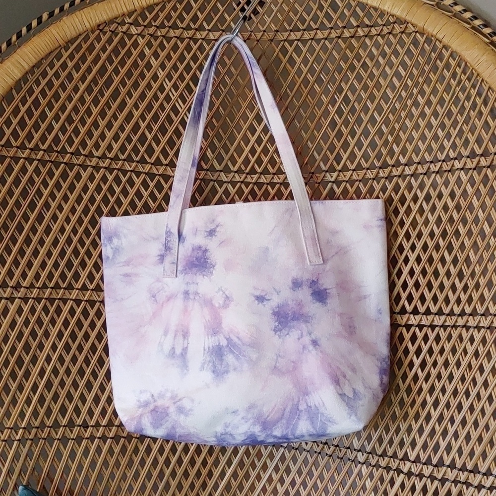 NWOT TIE DYE TOTE BAG